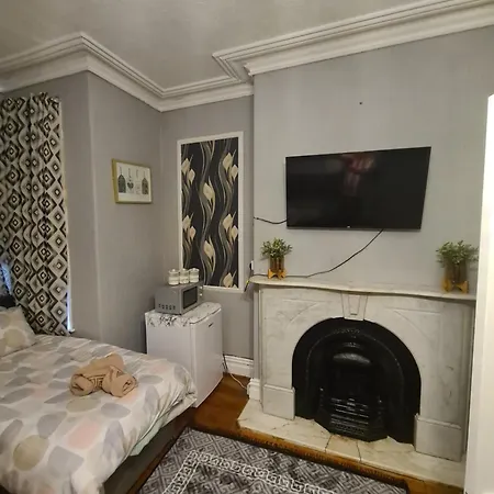Guest house Woodville Leeds